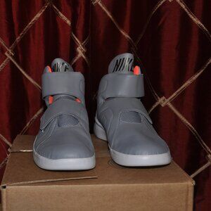 Nike Marxman Premium Stealth-Hot Lava-White 832764-002 New without box size 11.5